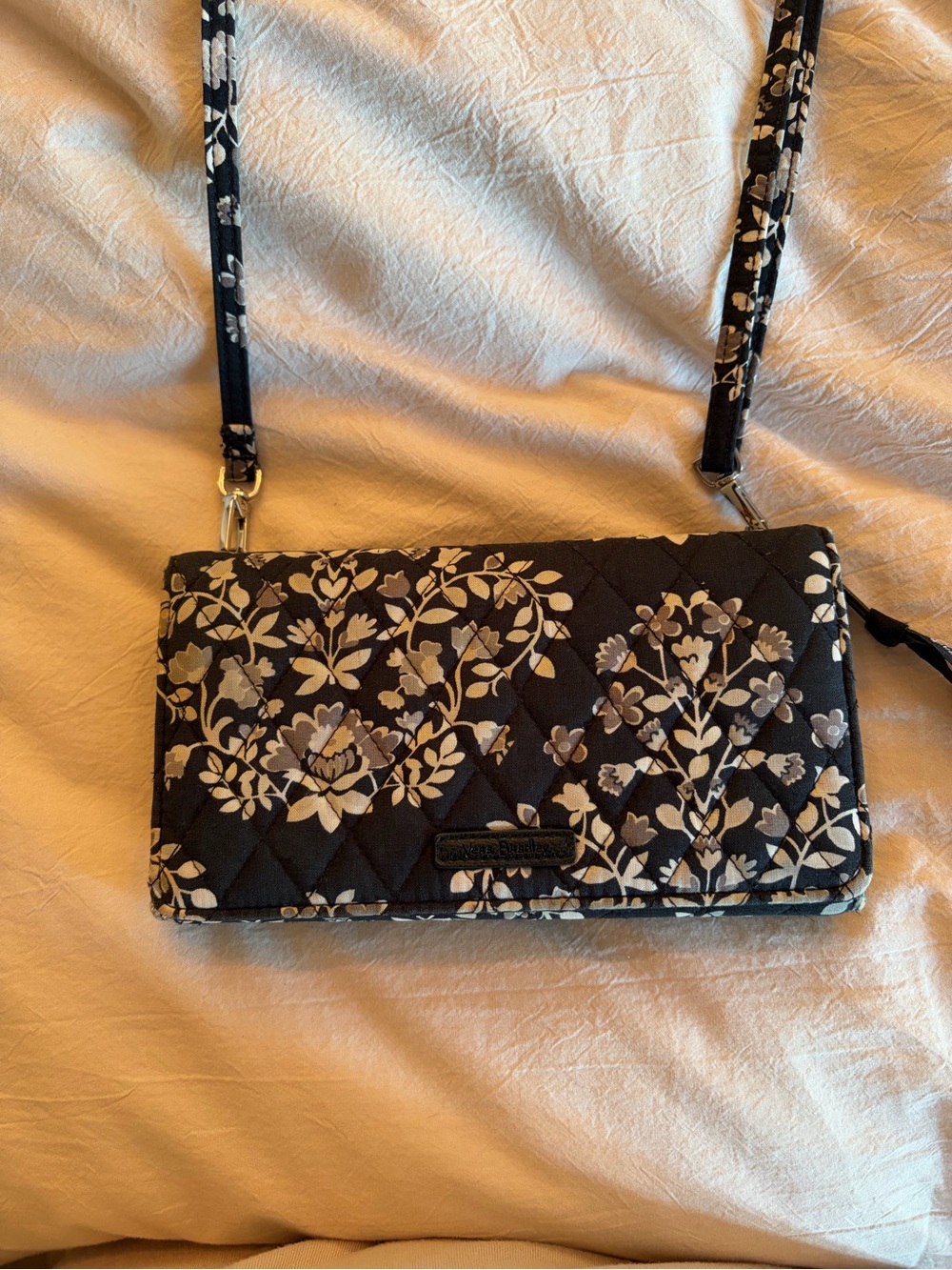 Vera Bradley Quilted Floral Crossbody Bag - Black/Cream/Gray